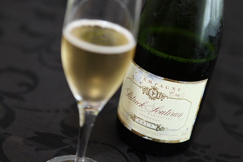 夫婦の日ディナー 広島市 ディナー 結婚式 ディナー ユウベルグループの最新情報サイト